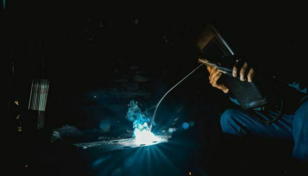 Qualifikation - Prüfung von Lichtbogenschweißeinrichtungen